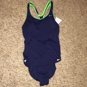 Women's Nike Size Medium one piece swim suit